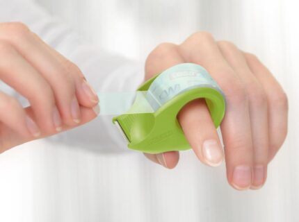 tesa ECO & CRYSTAL, 2 Rollen 10mX19mm Blister,mit Abroller